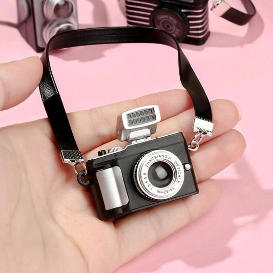 1Pc Miniature Digital SLR Camera for Dollhouse — Apperory for Labubu & Upset Duck Dolls